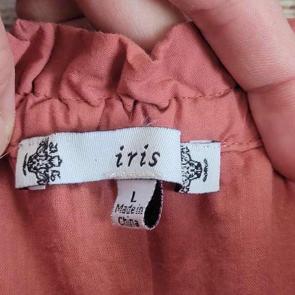 Off the Shoulder Cotton Dress with Eyelet Detail - Picture 5 of 7